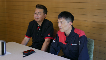 岩手三菱自動車販売株式会社 宮古店​ 店長 藤原大介様とサービス課 ​サービスマネージャー 田代佳史 様